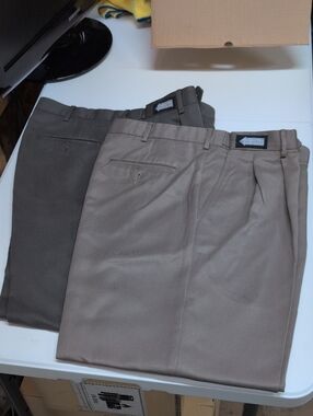 Lot Of 2 Savane Men's Dress Pants(34x30) in Taupe and Charcoal